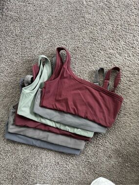 Women's Seamless Scoop Sports Bra - Burgundy